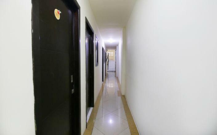 Hotel Kamar Keluarga Mangga Besar à Jakarta Extérieur photo
